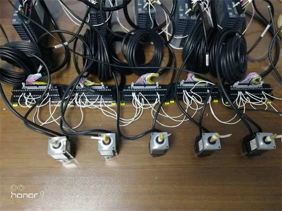 號(hào)外！號(hào)外_三菱定位新用法：FX5U內(nèi)置32軸總線(xiàn)定位！